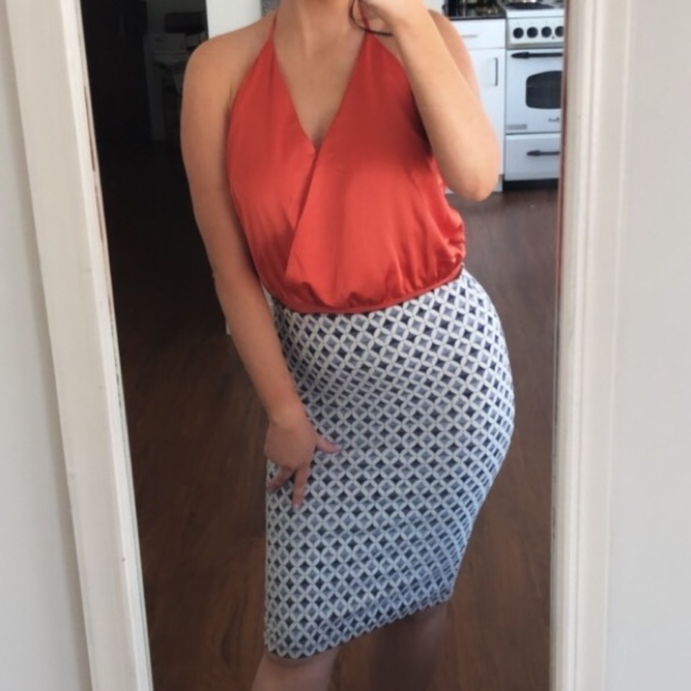 Zara pencil skirt in excellent condition